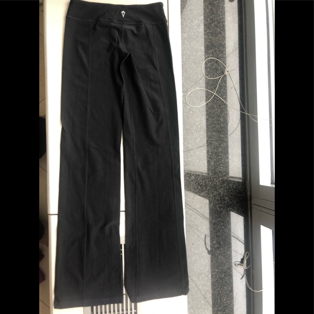Girls reversible leggings. GREAT condition